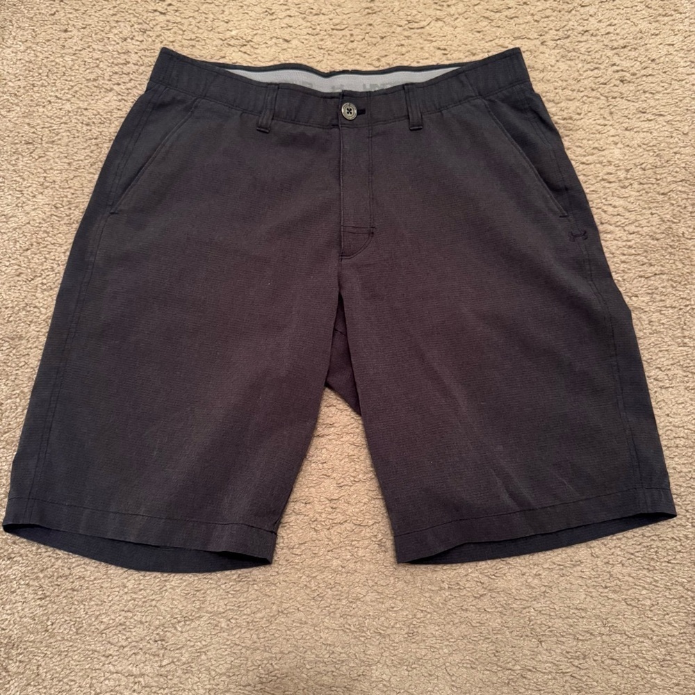 Under Armour Shorts Mens 34 Grey Stretch Nylon Chino Hybrid Golf Golfer Casual